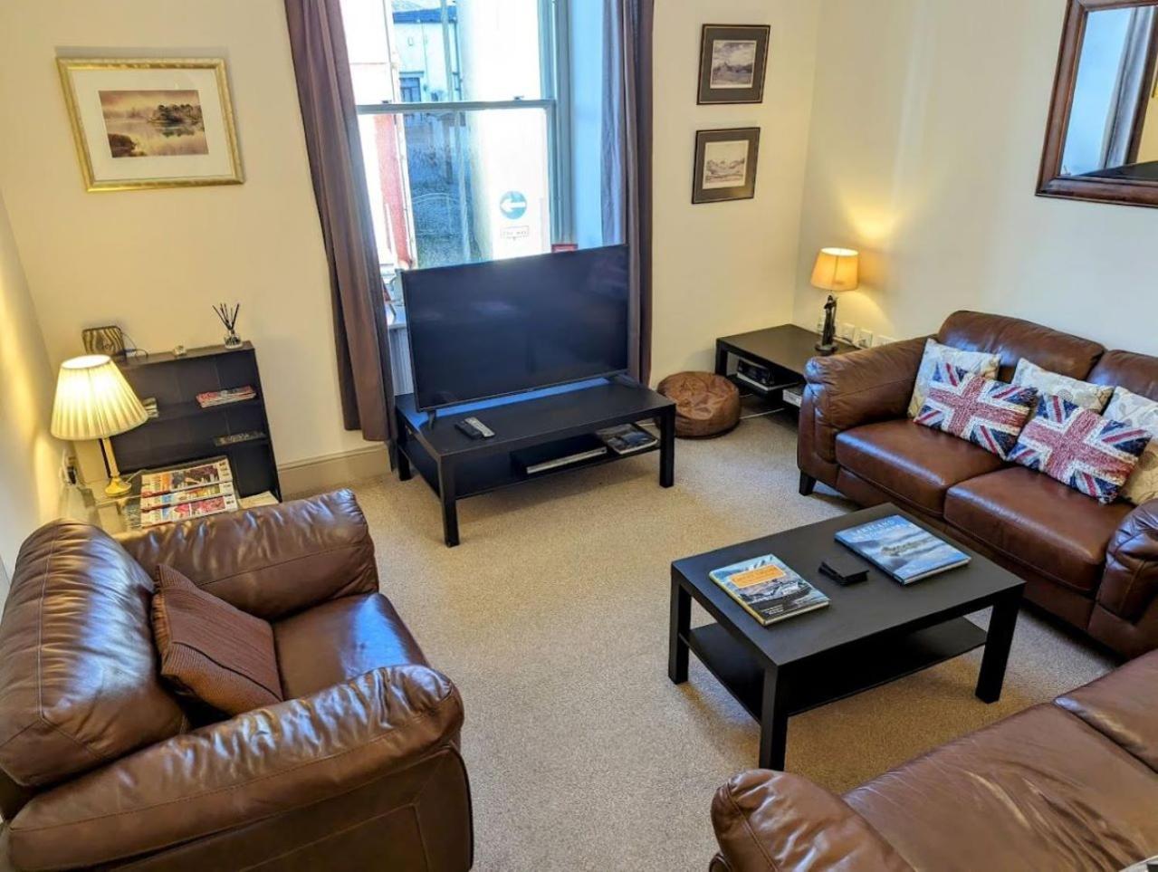 4 Bedroom House, Central אולברסטון מראה חיצוני תמונה